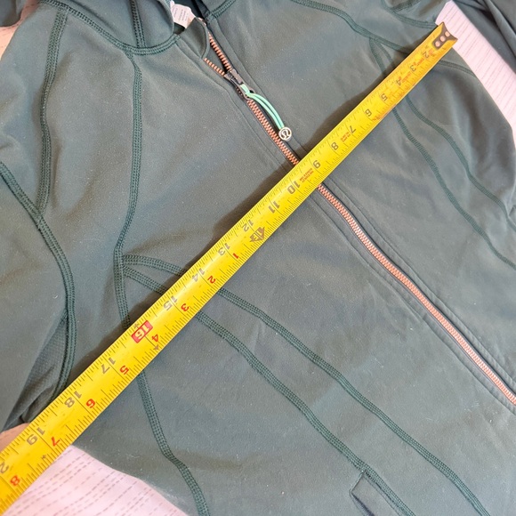 Lululemon Define Daily Practice Jacket Dark Fuel Green Gold Zip Sz 10 Athletic - Picture 10 of 16